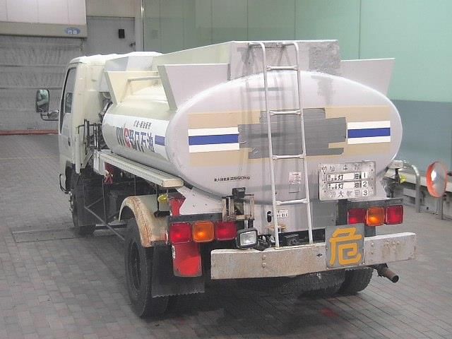 1996 Isuzu Elf auction photo 2
