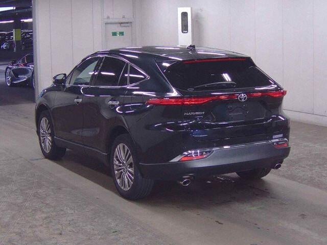 2024 Toyota Harrier Z auction photo 2