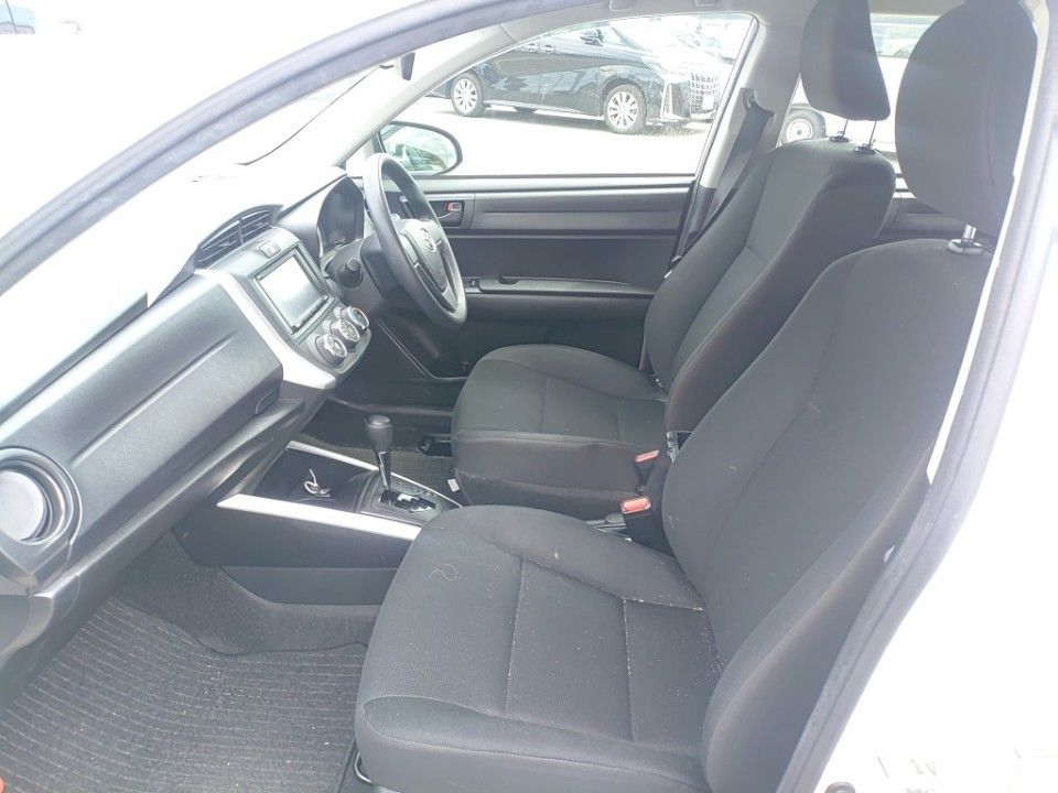 2021 Toyota Corolla Fielder auction photo 16