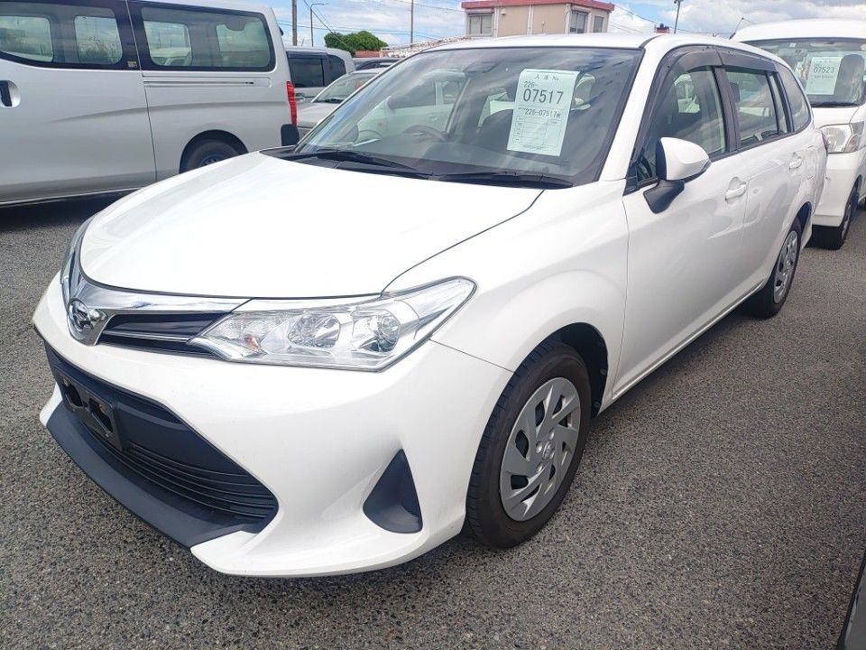 2021 Toyota Corolla Fielder Japan auction vehicle