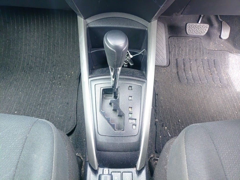 2021 Toyota Corolla Fielder auction photo 12