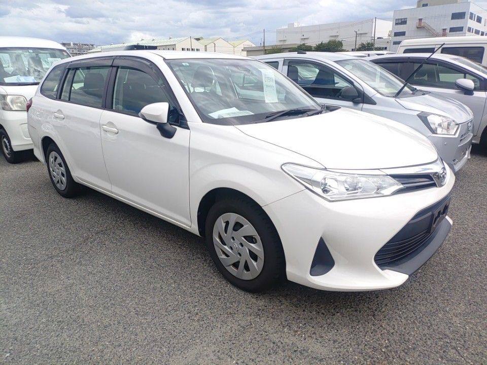 2021 Toyota Corolla Fielder auction photo 4