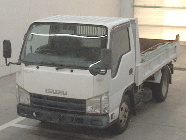 Japan Auction Vehicles 10 2013 Isuzu Elf dump auction photo