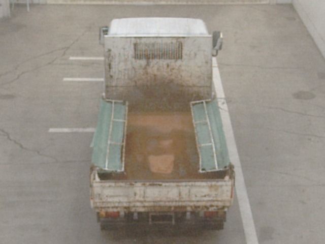 2013 Isuzu Elf dump auction photo 3