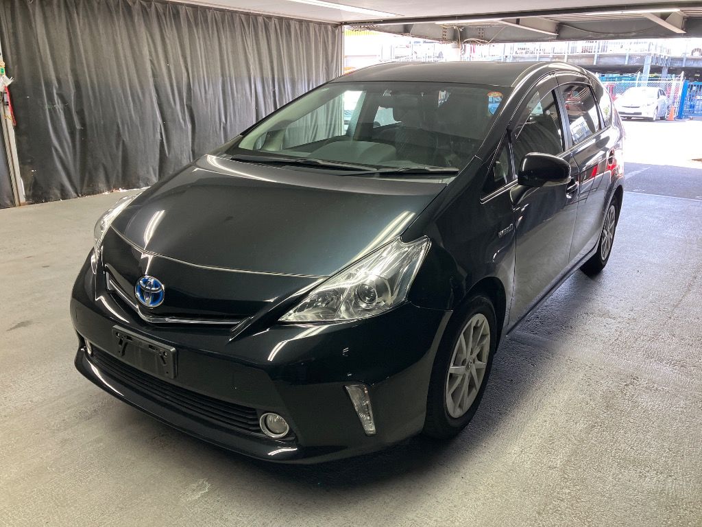 2012 Toyota Prius Alpha S auction photo 5
