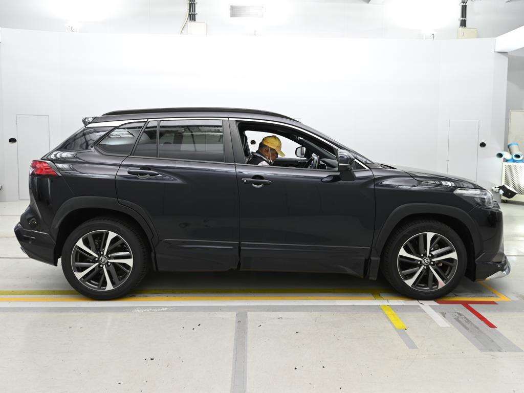 2022 Toyota Corolla Cross Z auction photo 3
