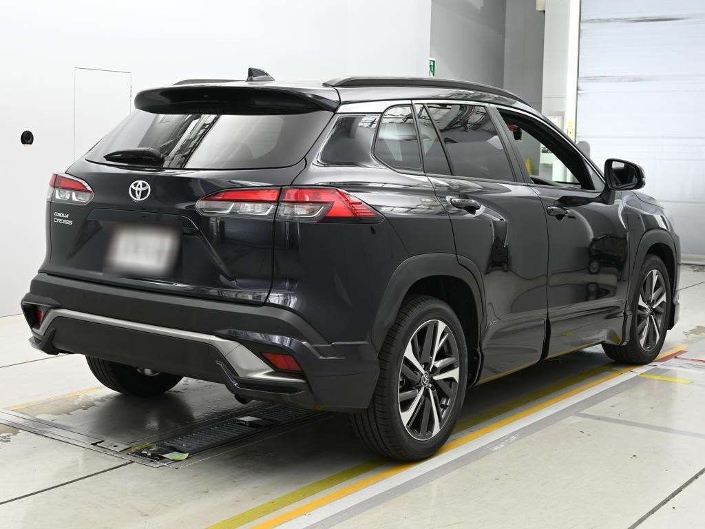 2022 Toyota Corolla Cross Z auction photo 2