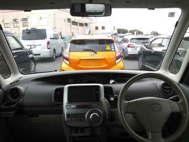 2012 Daihatsu Tanto X auction photo 8