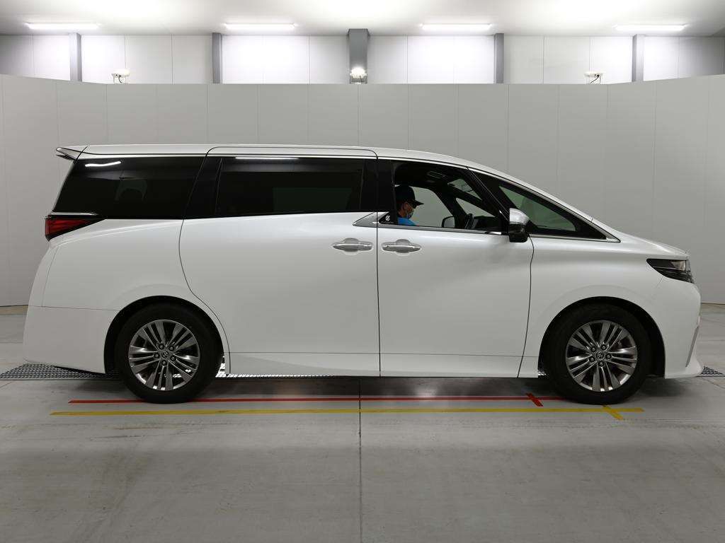 2023 Toyota Alphard Z auction photo 3