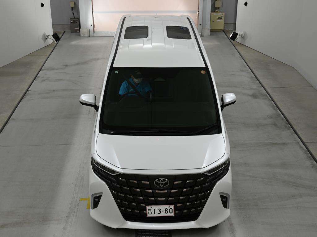 2023 Toyota Alphard Z auction photo 7