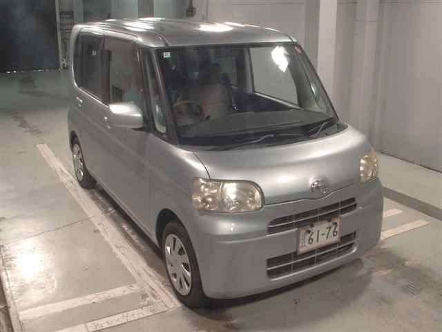 Japan Auction Vehicles 12 2010 Daihatsu Tanto X Special auction photo