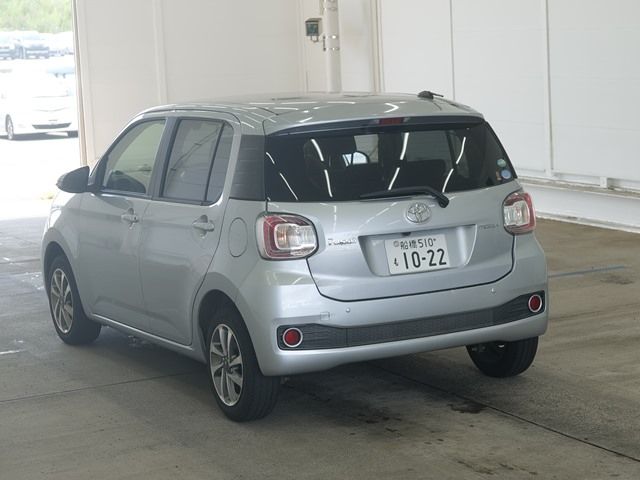 2016 Toyota Passo モーダ S auction photo 2