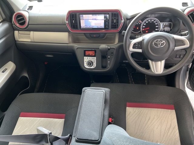2016 Toyota Passo モーダ S auction photo 5