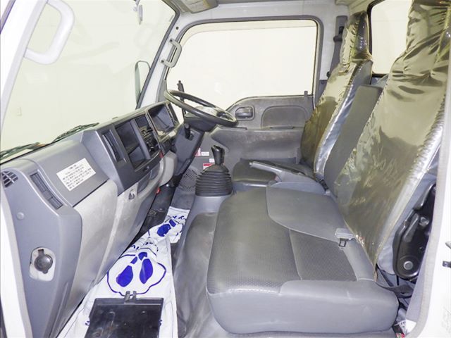 2008 Isuzu Elf Aerial work platform auction photo 8