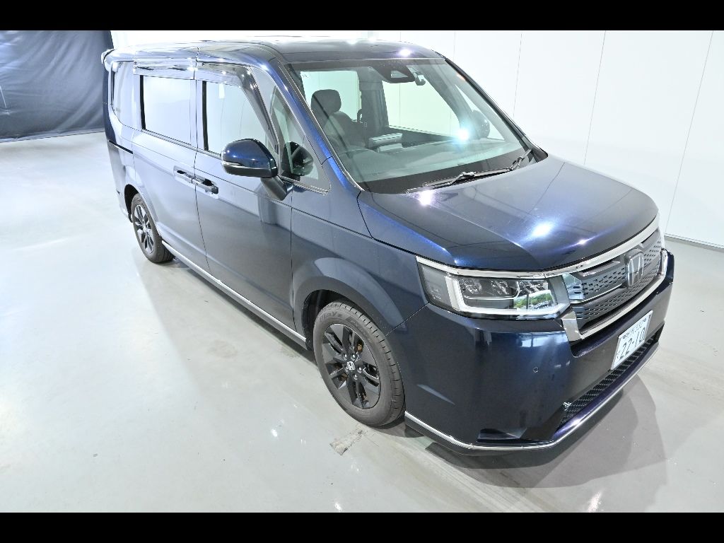 2022 Honda Stepwgn 4WD 7 Japan auction vehicle