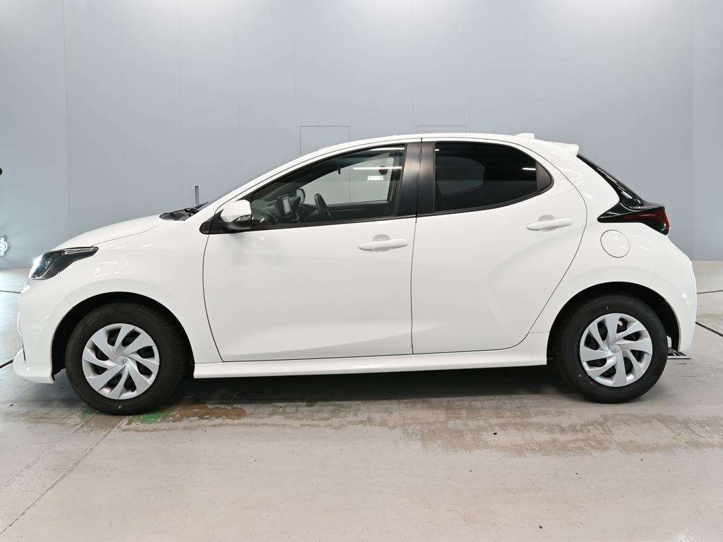 2022 Toyota Yaris X auction photo 4