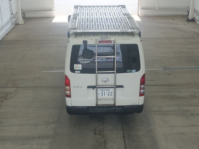 2016 Toyota Hiace Van DX auction photo 3