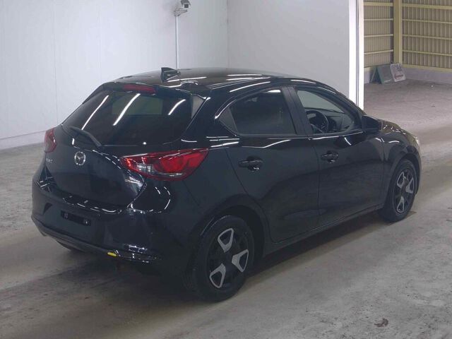 2024 Mazda 2 15 BD auction photo 5
