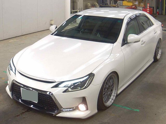 2014 Toyota Mark X 250G auction photo 4