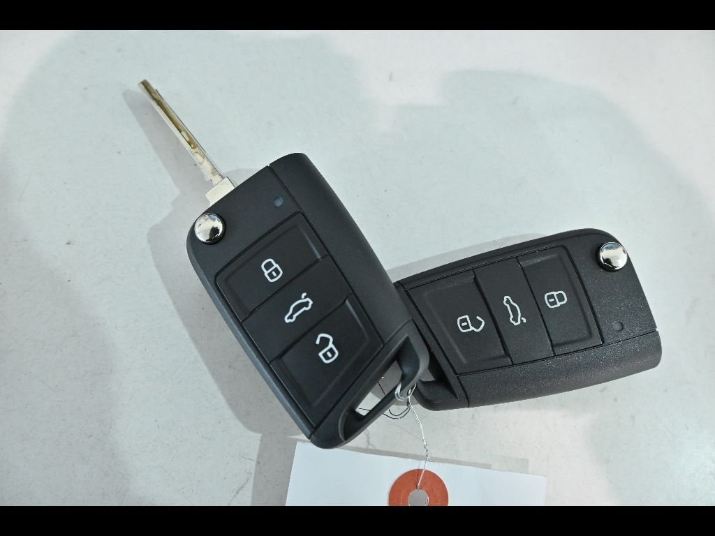 2022 Volkswagen ポロ 5HB TSIアクティブ auction photo 11