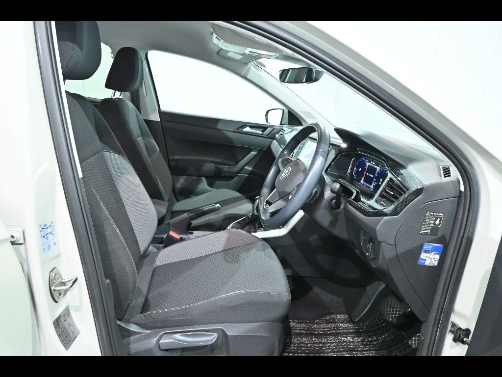 2022 Volkswagen ポロ 5HB TSIアクティブ auction photo 6
