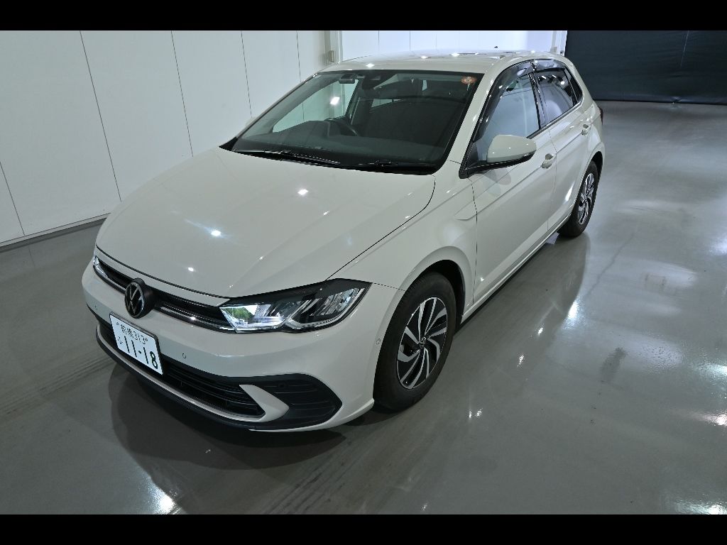2022 Volkswagen ポロ 5HB TSIアクティブ auction photo 4
