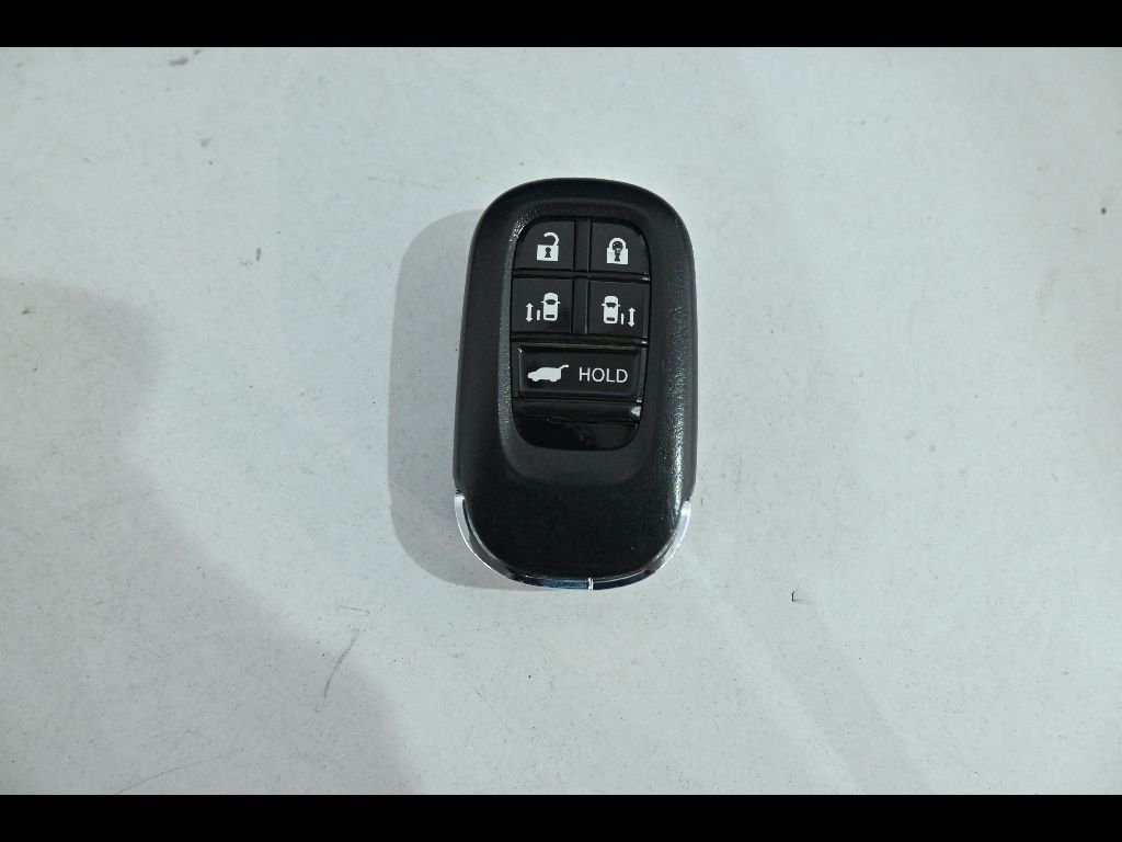 2022 Honda Stepwgn 4WD 8人 auction photo 13