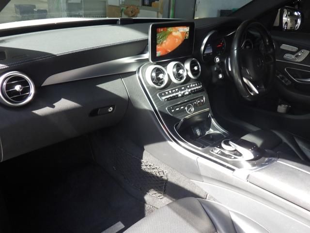 2017 Mercedes-Benz C 180 Wagon SP Radar Safety Package auction photo 2