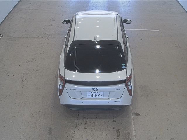 2018 Toyota Prius S セーフティプラス auction photo 3