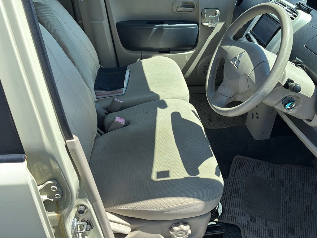 2008 Mitsubishi eK Wagon 4WD Mブルームエディション auction photo 6
