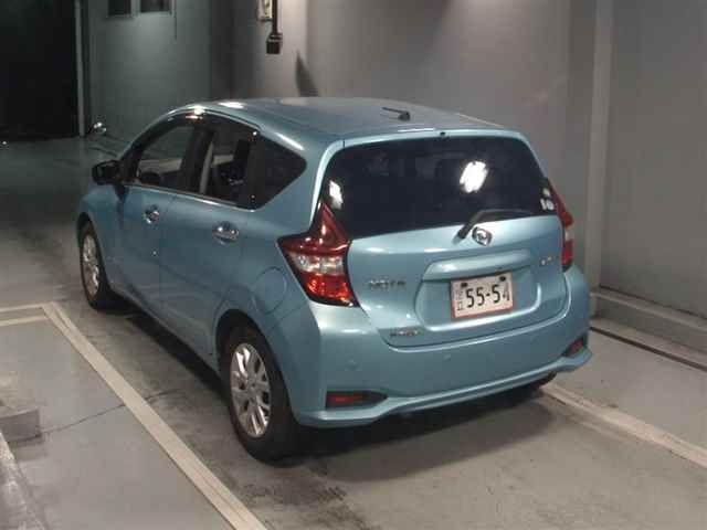 2017 Nissan Note eパワーメダリスト auction photo 2
