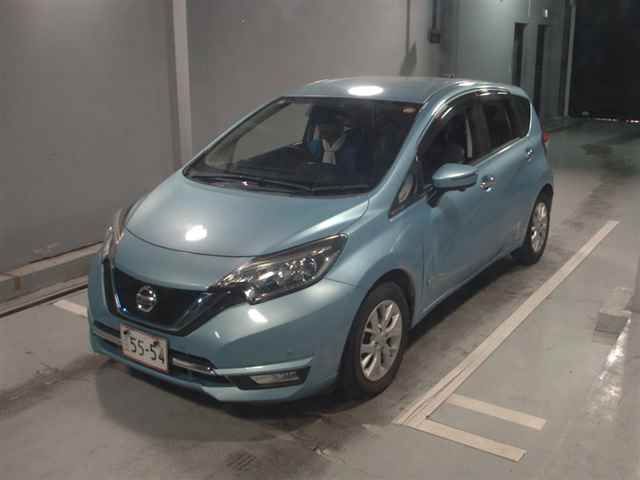 2017 Nissan Note eパワーメダリスト auction photo 4