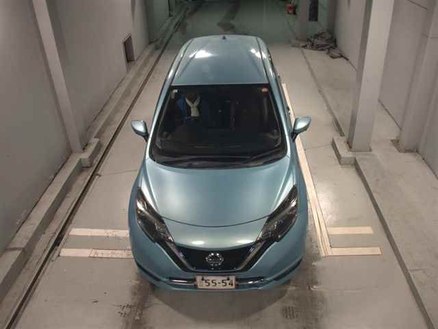 2017 Nissan Note eパワーメダリスト auction photo 6