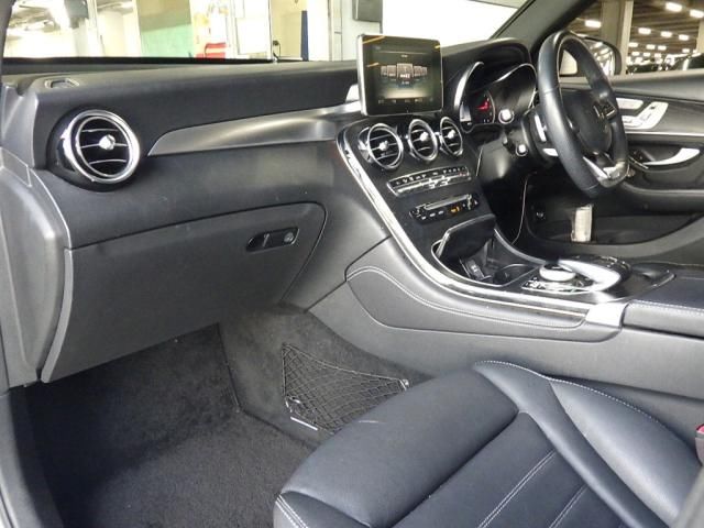 2019 Mercedes-Benz GLC 250 4M SP auction photo 2