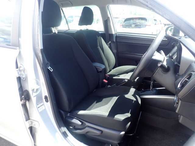 2020 Toyota Corolla Fielder HYBRID EX auction photo 5