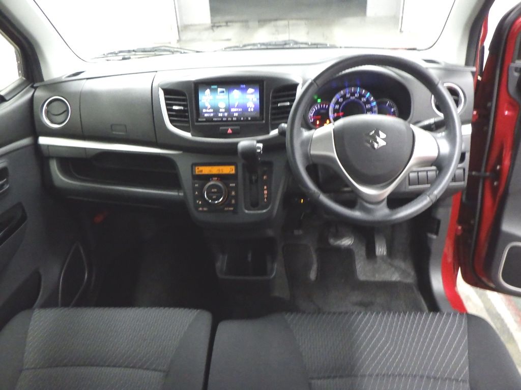 2014 Suzuki Wagon R スティングレーX auction photo 3