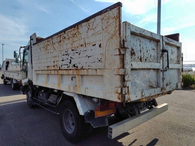 2007 Isuzu Forward dump auction photo 2
