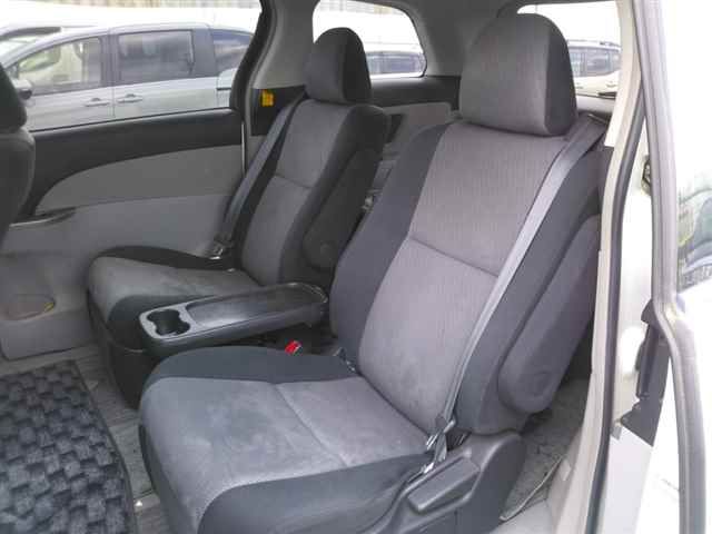2007 Toyota Estima Aeras auction photo 9