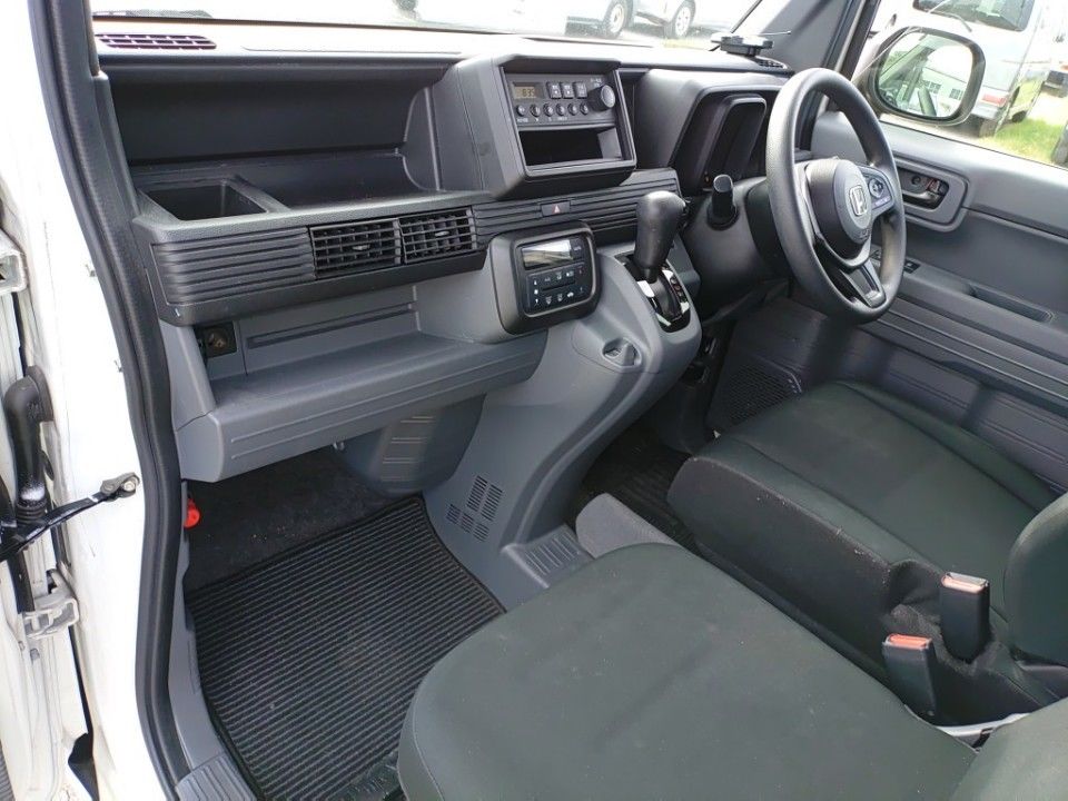 2019 Honda N-VAN auction photo 16