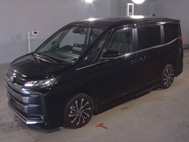 2023 Toyota Noah ハイブリッドS-Z auction photo 4