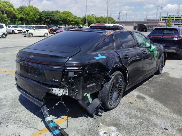 2024 Toyota Crown auction photo 5