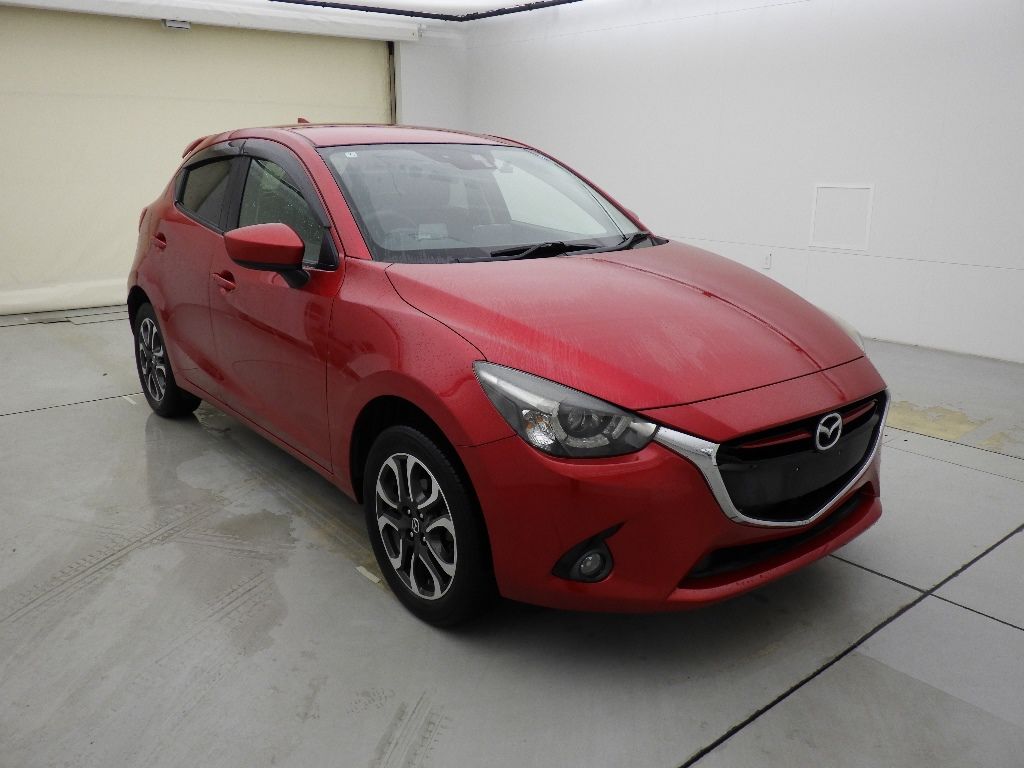 Japan Auction Vehicles 9 2016 Mazda Demio 4WD XDツーリング auction photo