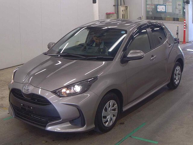 2024 Toyota Yaris X auction photo 4