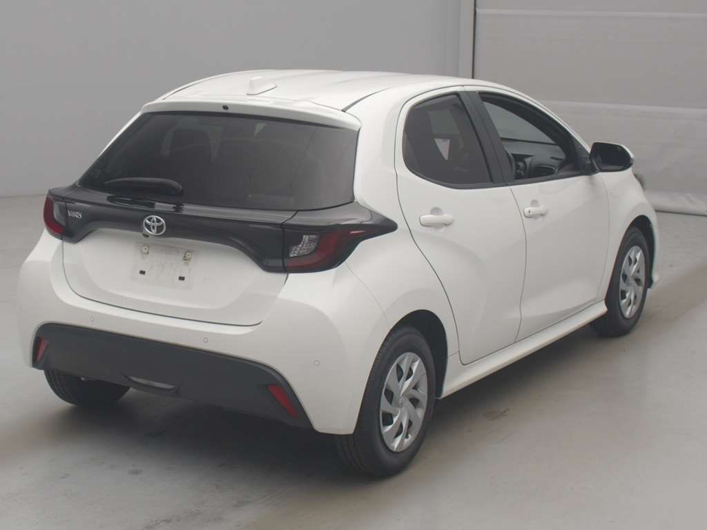 2021 Toyota Yaris G auction photo 2