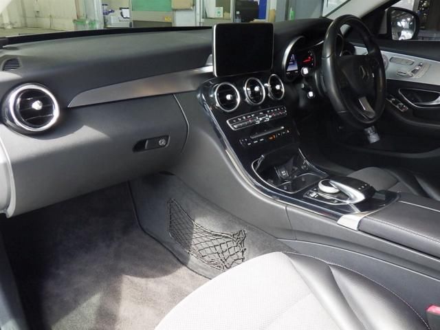 2016 Mercedes-Benz C 180 Wagon AV auction photo 2