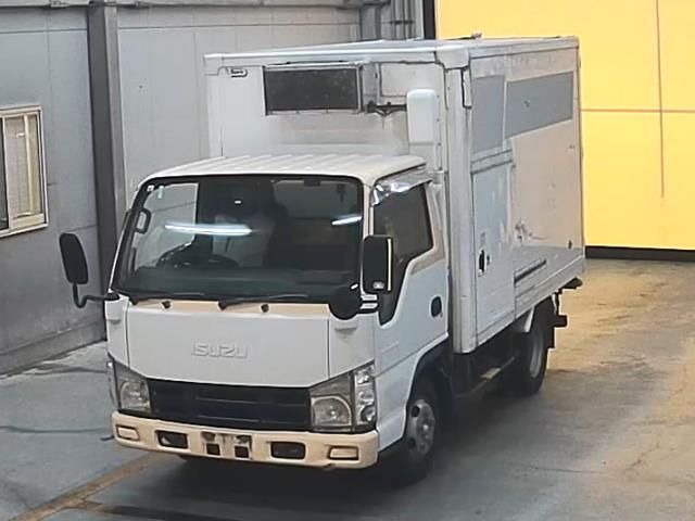 2007 Isuzu Elf バン Japan auction vehicle