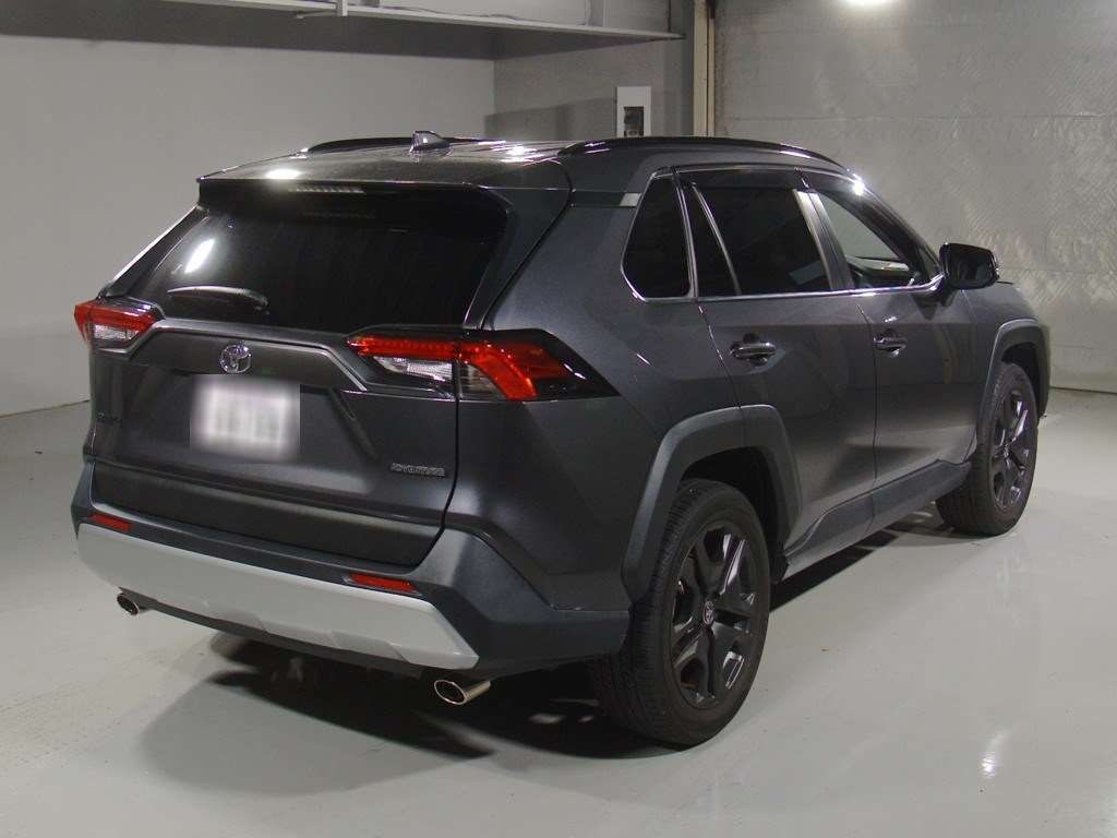2023 Toyota RAV4 アドベンチャー 4WD auction photo 2