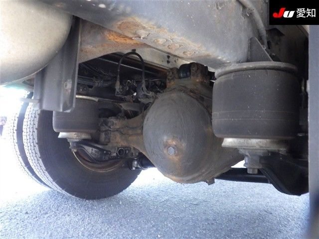 2020 Isuzu Forward Aluminum wing auction photo 7