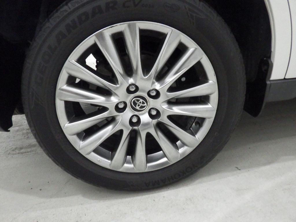 2017 Toyota Harrier プレミアム auction photo 9