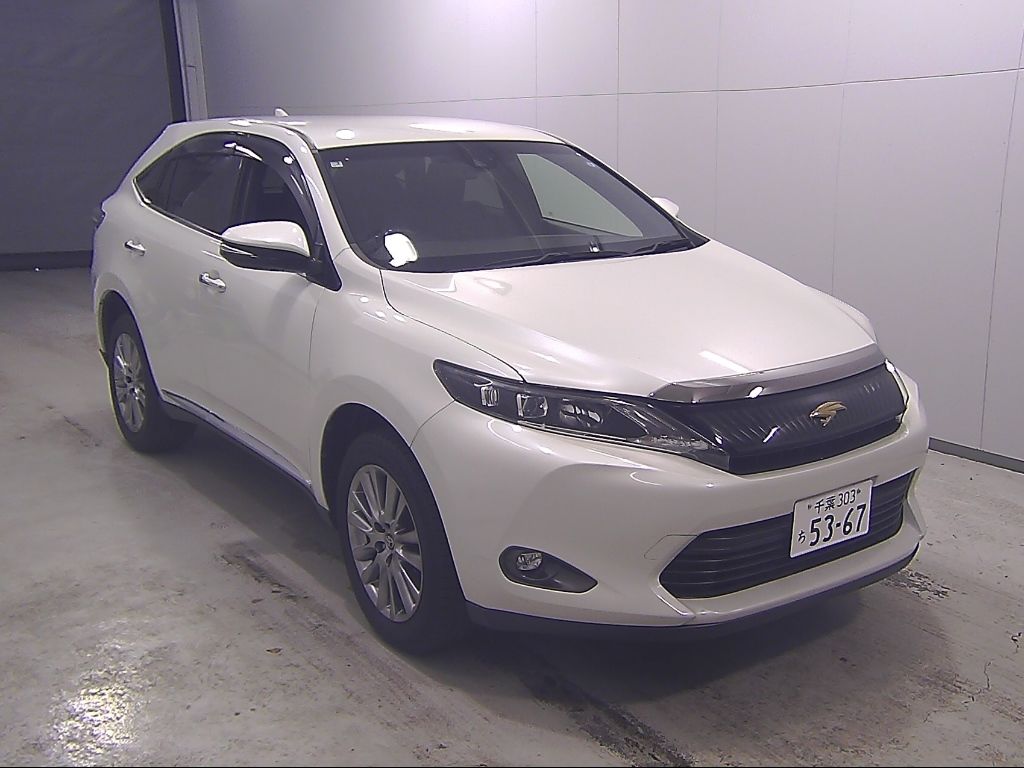 Japan Auction Vehicles 14 2017 Toyota Harrier プレミアム auction photo